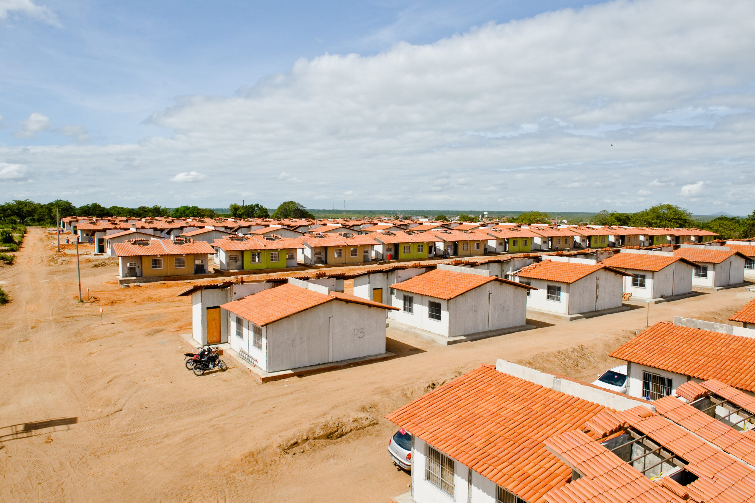 Empreendimento da Olé Casas e Viana & Moura deve entregar até 700 unidades e fortalecer a economia de Itaitinga