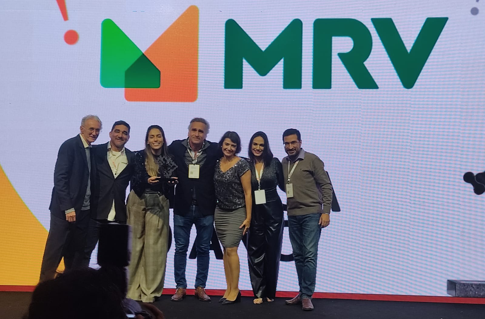 MRV conquista cinco prêmios e é eleita a Empresa do Ano por sua excelência no relacionamento com o cliente
