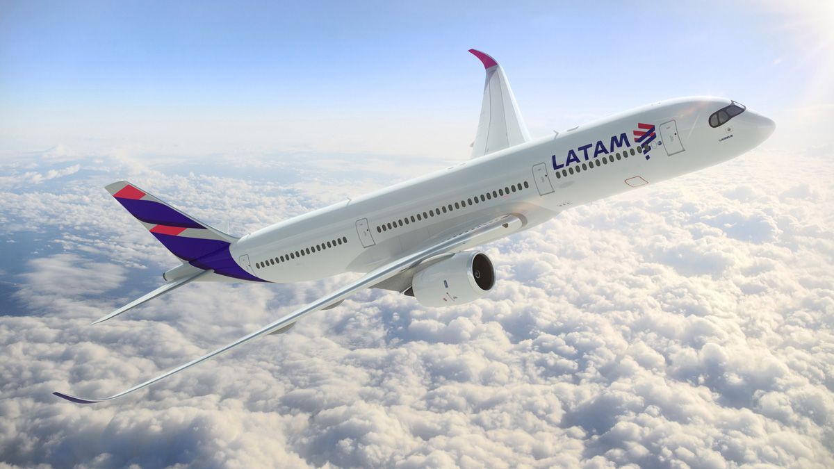 LATAM volta a operar voo direto Fortaleza-Vitória que reduz quase pela metade o tempo de viagem entre as cidades