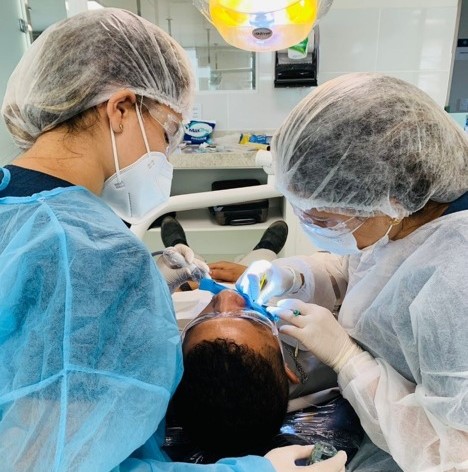 Complexo Odontológico Unifametro realiza atendimentos gratuitos para extração de dentes na próxima segunda-feira (19)