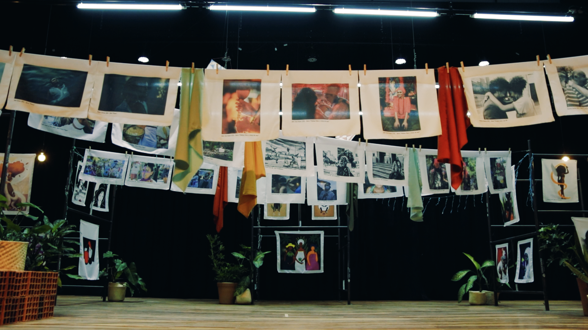 Mostra internacional audiovisual, feira agroecológica, exposições, shows e espetáculos marcam a programação presencial do X Curta o Gênero, a partir desta quinta-feira (18)