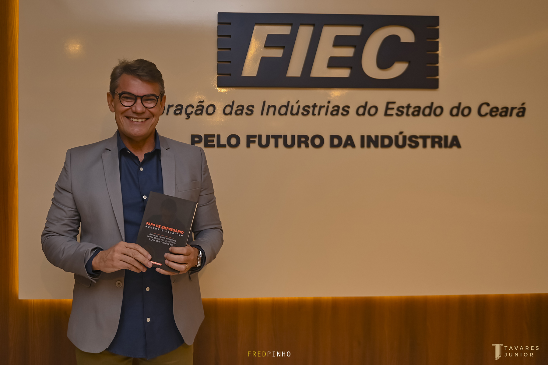 Livro ”Papo de Empresário, Mentor e Escritor” traz reflexões sobre vivências para empresários de sucesso