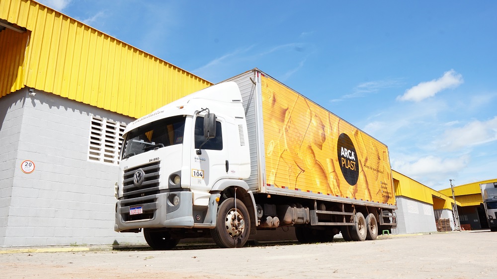 Arca Plast completa 17 anos sendo referência no mercado de termoplásticos