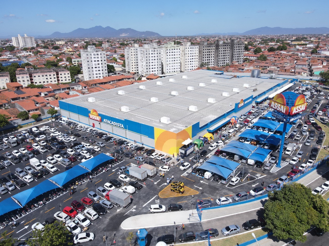 Assaí abre nova unidade no Jóquei Clube e inicia processo de conversão de lojas no Ceará