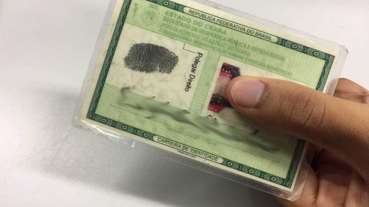 OAB CE realiza ação gratuita e retifica nome e gênero de pessoas trans em documentos