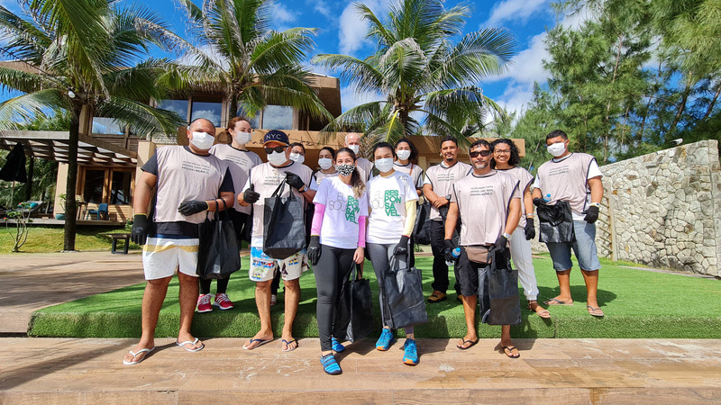 Rede Carmel Hotéis promove limpeza de praias cearenses em celebração ao World Cleanup Day