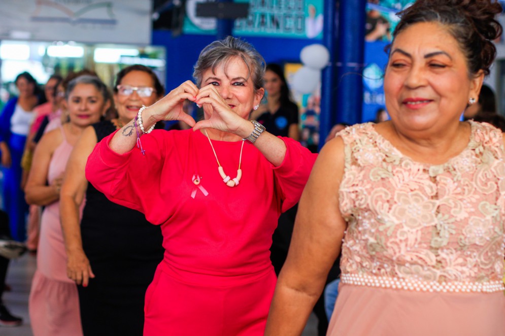 Outubro Rosa: Estácio Ceará realiza desfile com mulheres mastectomizadas nesta terça-feira (11)
