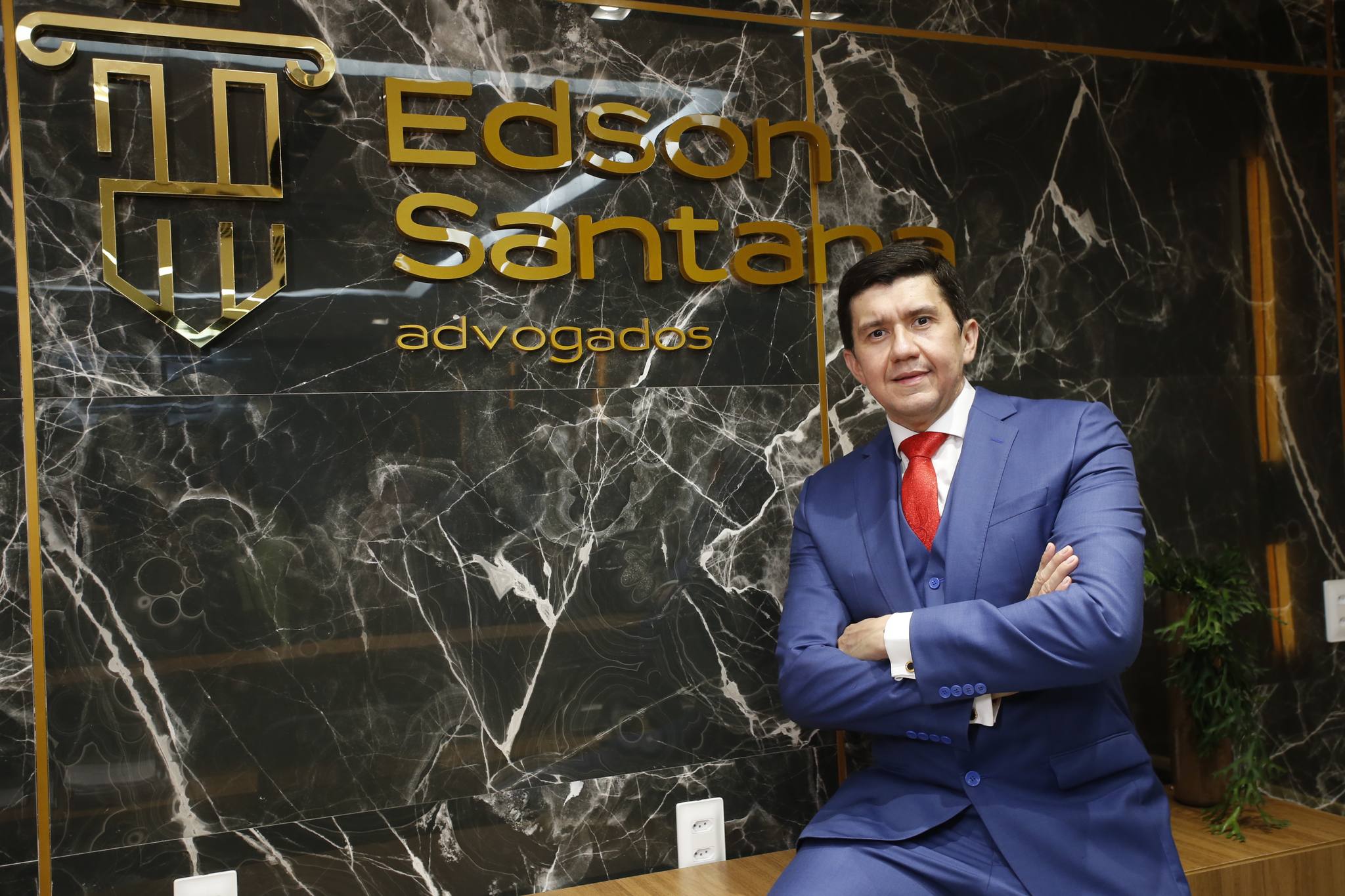 Edson Santana Advogados realiza Grand Opening para inaugurar seu novo escritório