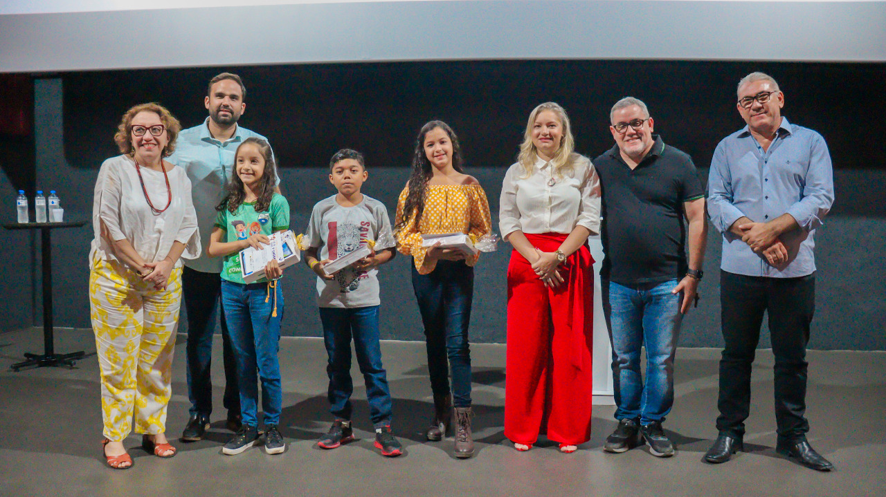 Projeto “A Escola vai ao Cinema”: Supermercado Pinheiro une cinema e educação para que alunos de escolas públicas conheçam o mundo