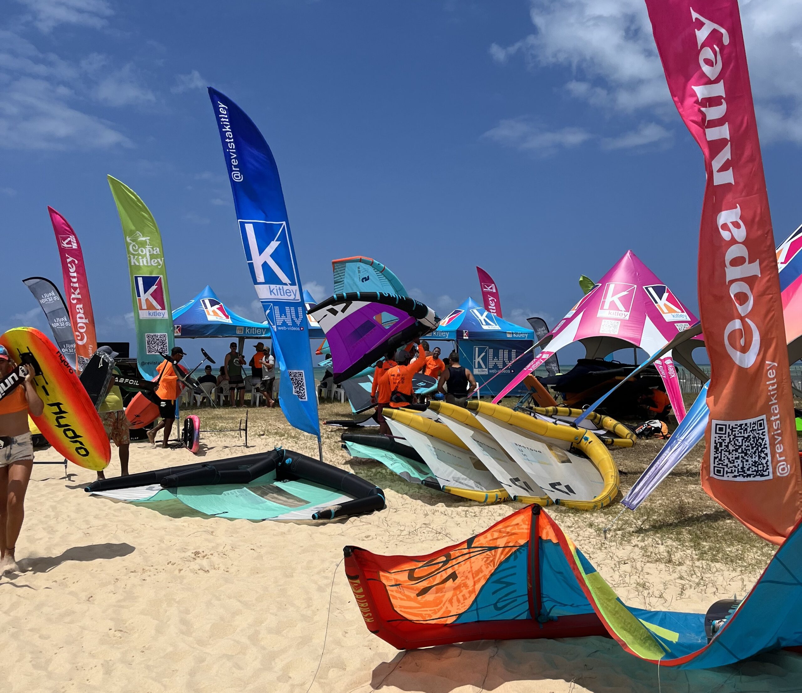Copa Kitley The Worlds traz quatro mundiais de Kitesurf com atletas de mais de 20 países para a praia da Taíba