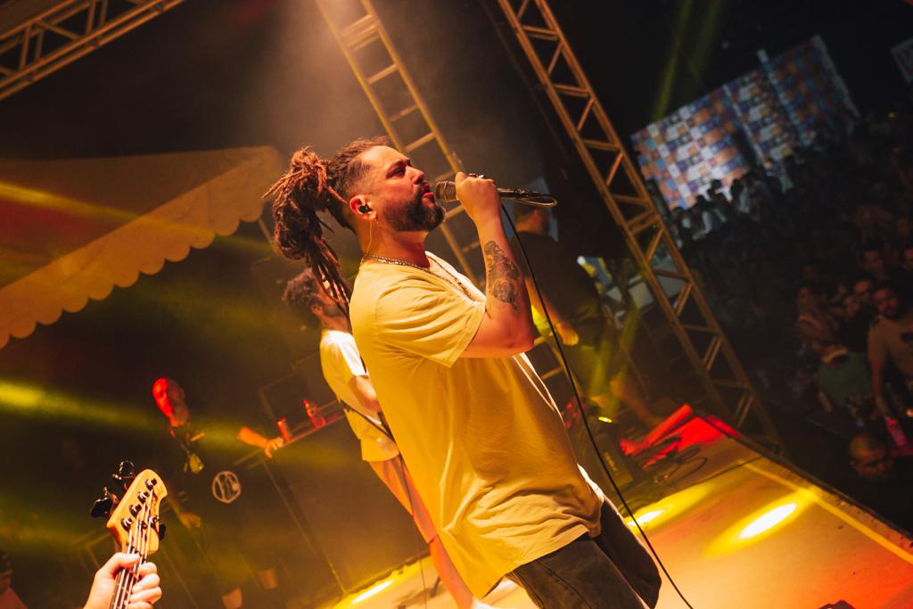 Banda Maneva agita o público em show histórico assinado pela Vidal Produções em Fortaleza