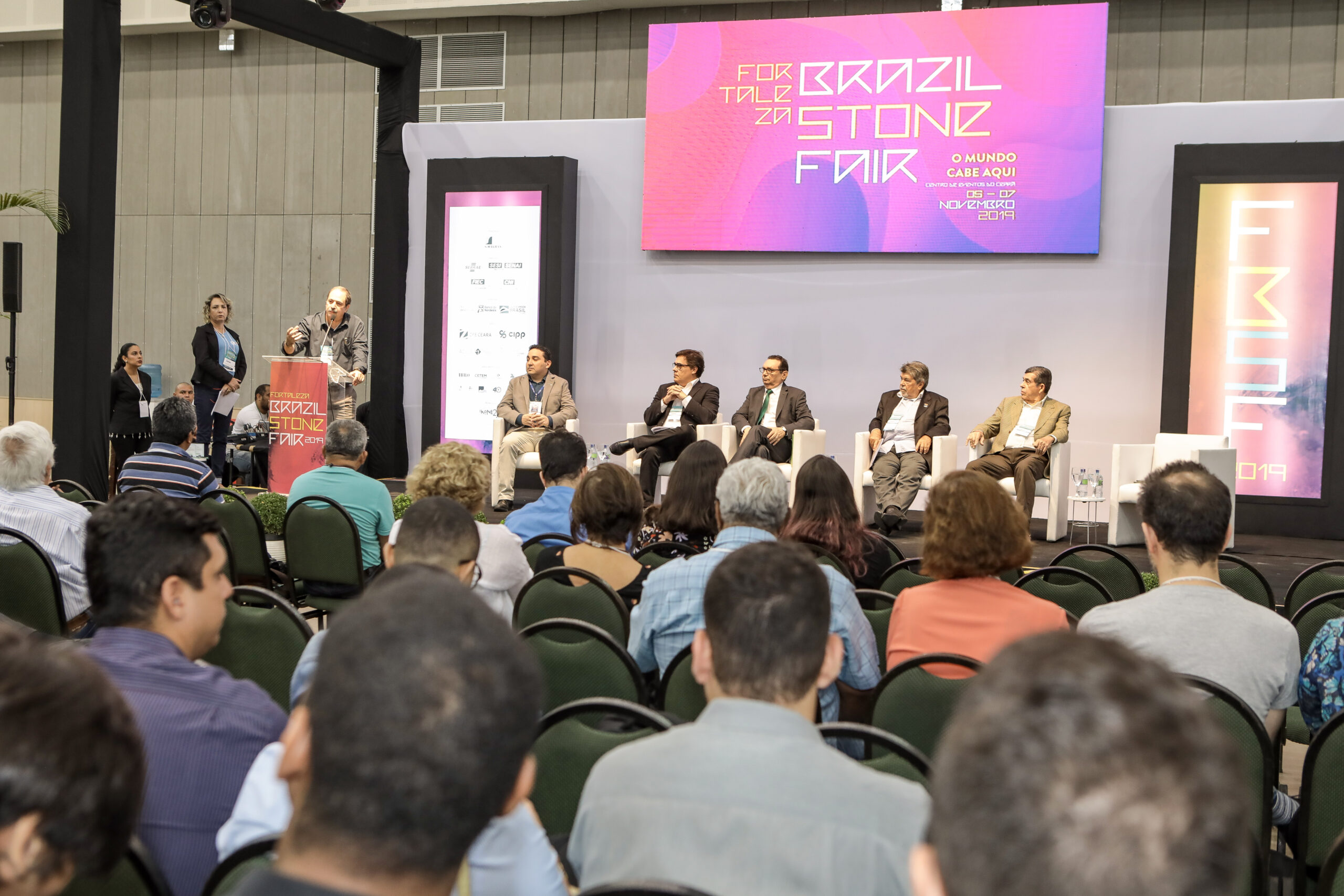 Fortaleza recebe uma das maiores feiras de rochas ornamentais do mundo de 09 a 11 de novembro