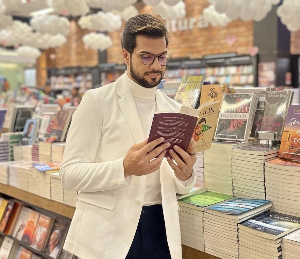 Leitura RioMar recebe lançamento de livro de autor cearense e palestra pocket