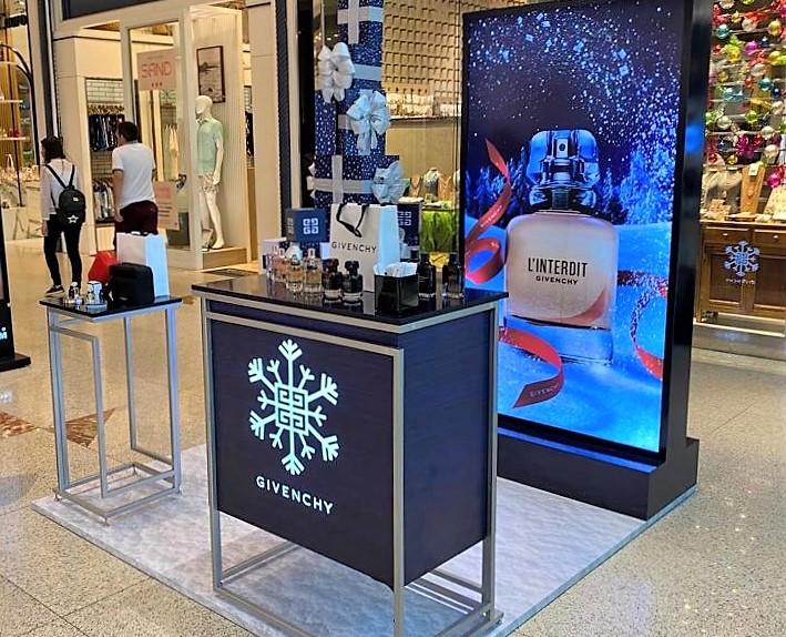 Com novo quiosque no shopping RioMar, AmericaNews oferece personalização de presentes durante o mês de dezembro