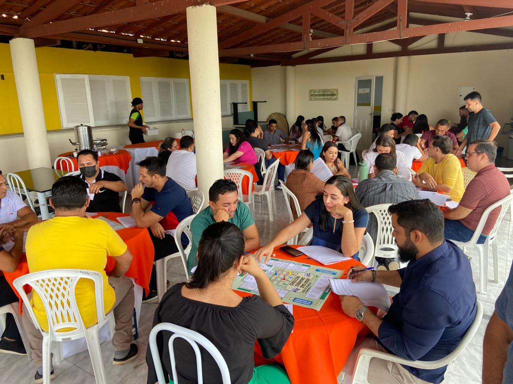 Professores da rede pública estadual recebem formação em educação empreendedora