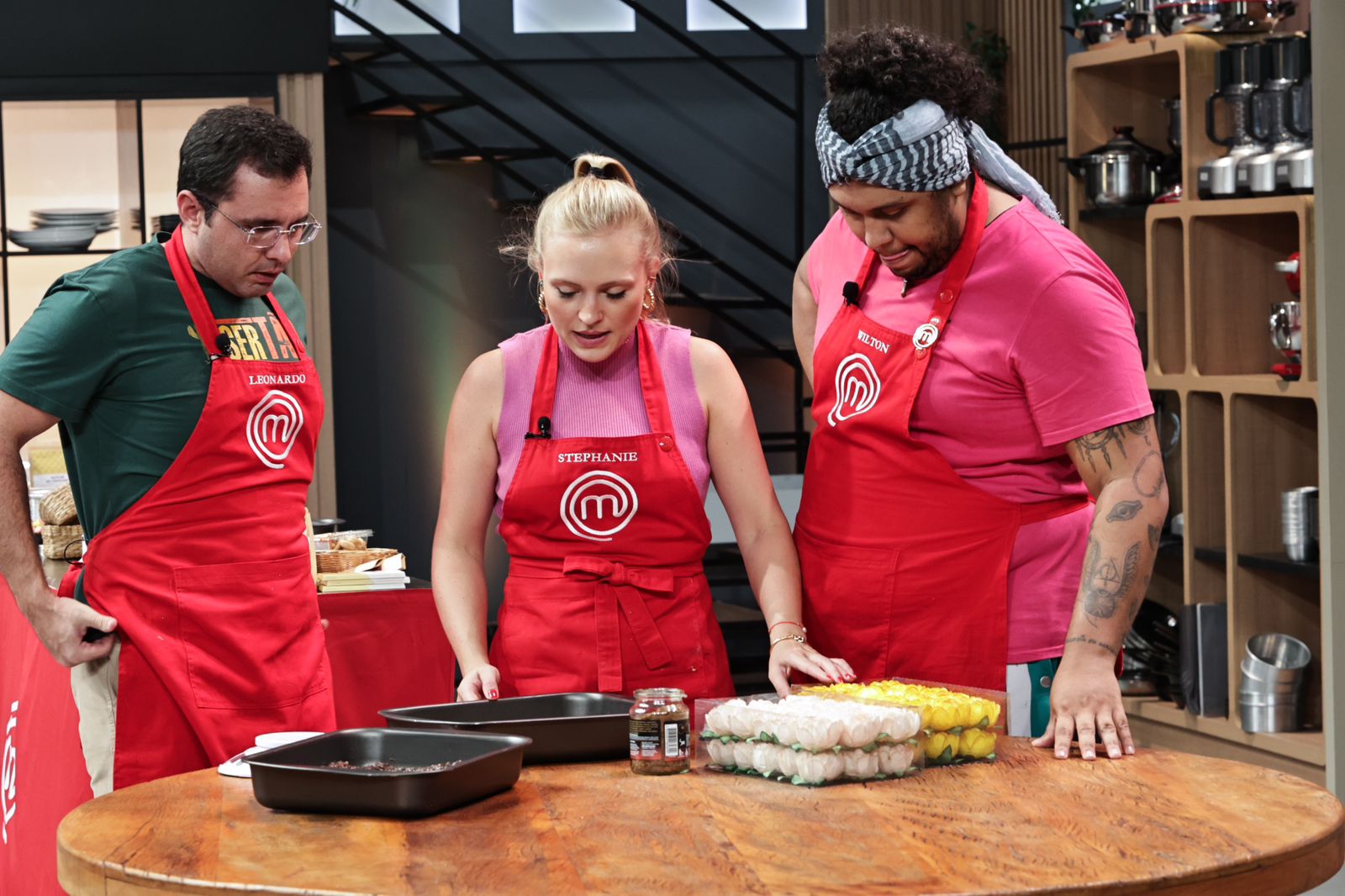 Firme na corrida pelo Masterchef, cearense Leo Giglio arranca elogio de carrasco Jacquin: “Esse brigadeiro eu comeria todo dia”