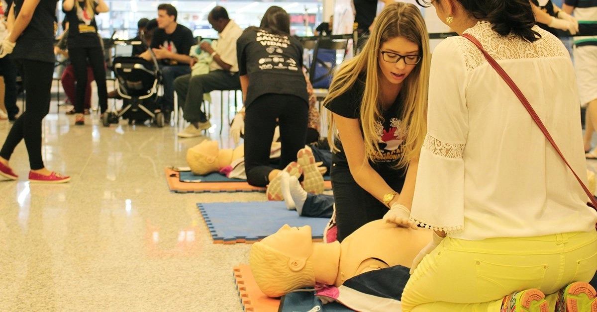 Terrazo Shopping promove atividade educativa em celebração ao Dia Nacional da Reanimação Cardiopulmonar