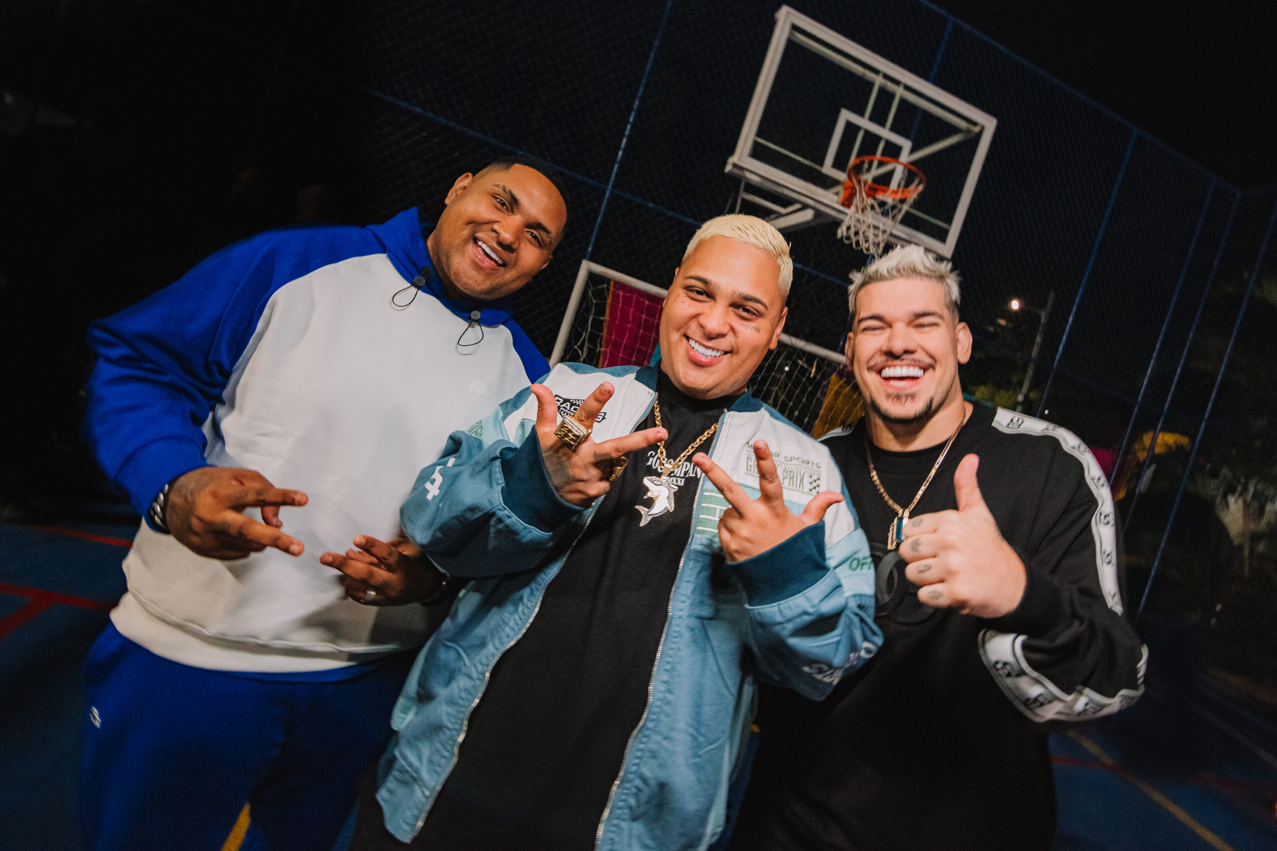 Kevin O Chris, MC Ryan SP e BUARQUE levam as batidas do funk para as quadras no clipe de “Ombrim”