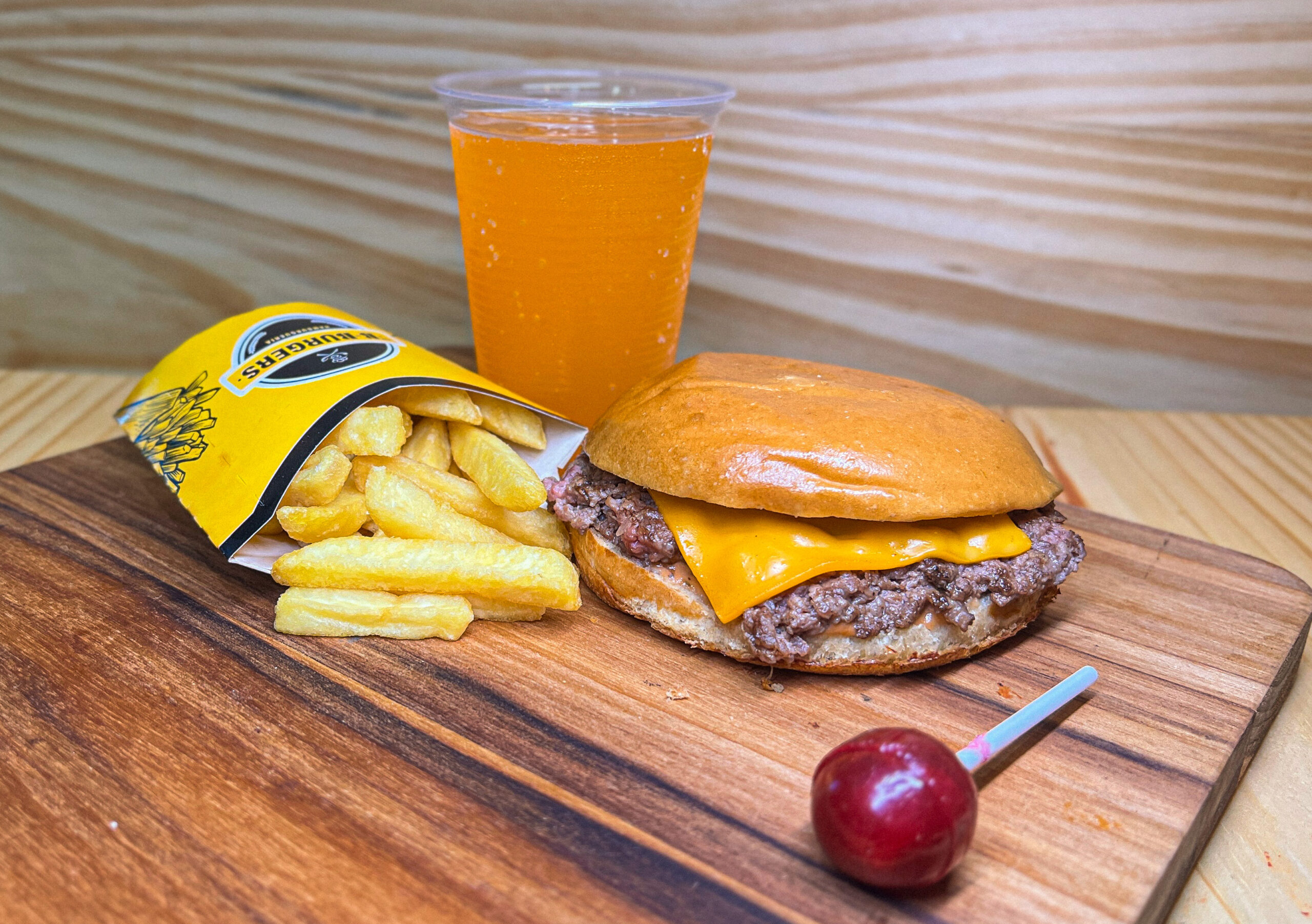 Na The BBurgers o Dia da Criança dura todo o mês!