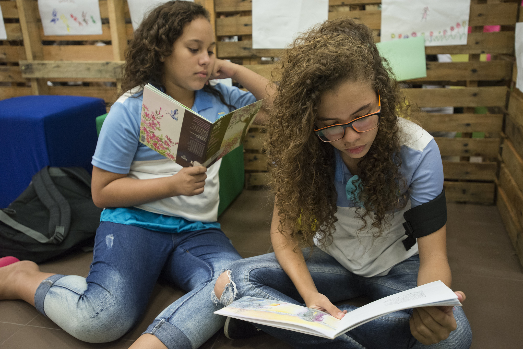 Bibliotecas Sesc exaltam a poesia com programação especial e gratuita no mês de março   