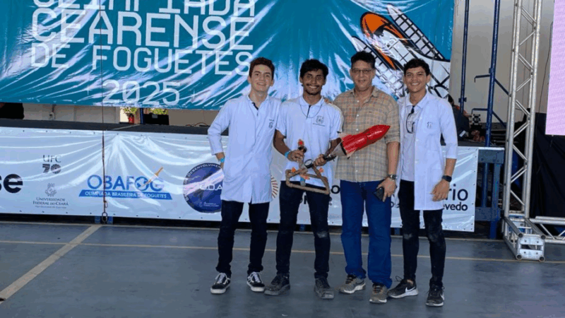 Estudantes do Colégio 7 de Setembro conquistam ouro na Olimpíada Cearense de Foguetes