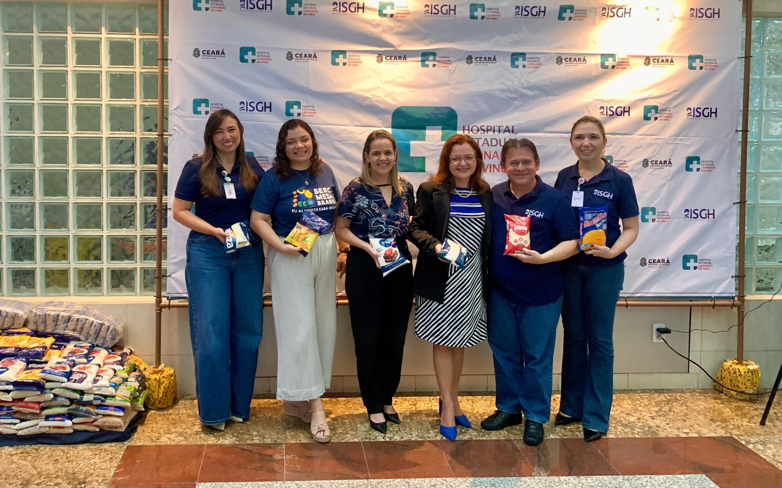 Hospital Leonardo Da Vinci doa mais de meia tonelada de alimentos ao programa Mesa Brasil Sesc