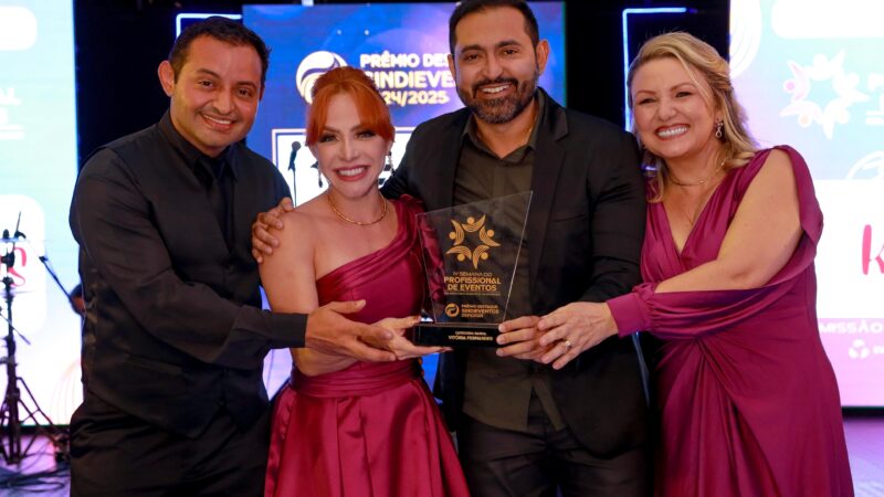 Vitória Fernandez conquista bicampeonato como Melhor Banda no Prêmio Destaque SindiEventos 2024