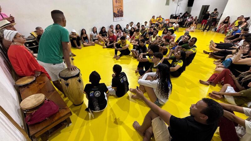 Documentário “Brincadeiras no meu quintal” resgata saberes de mestres da cultura e da capoeira cearense
