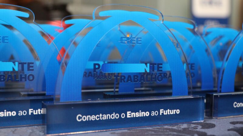 CIEE presta homenagem às Instituições de Ensino no Prêmio “Ponte para o Trabalho”
