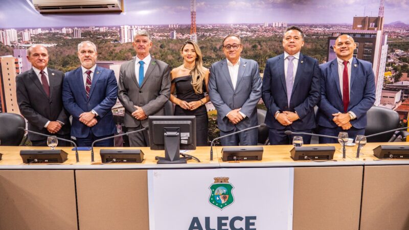 Sindiperitos-CE empossa nova diretoria para o triênio 2025-2028