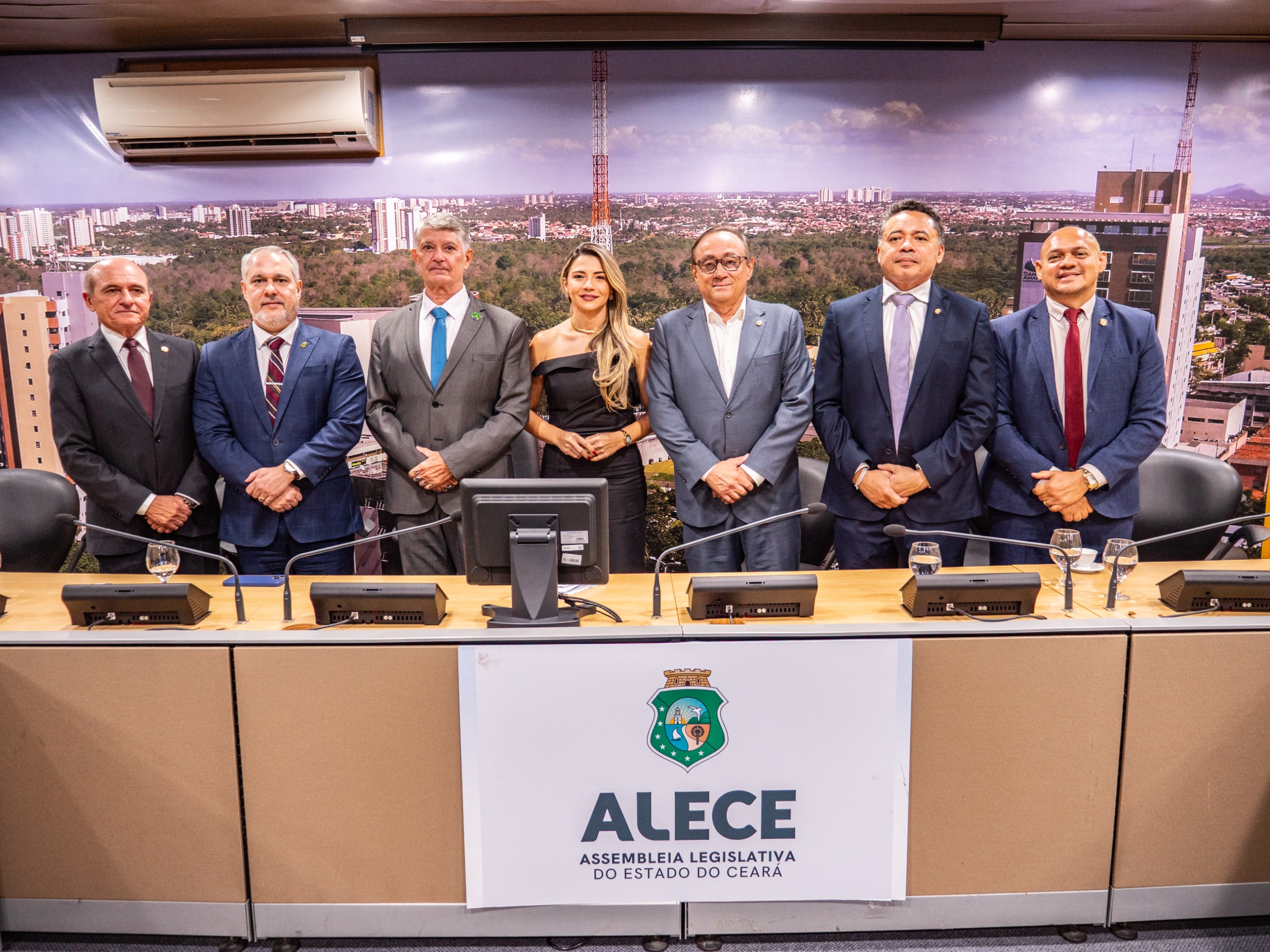 Sindiperitos-CE empossa nova diretoria para o triênio 2025-2028