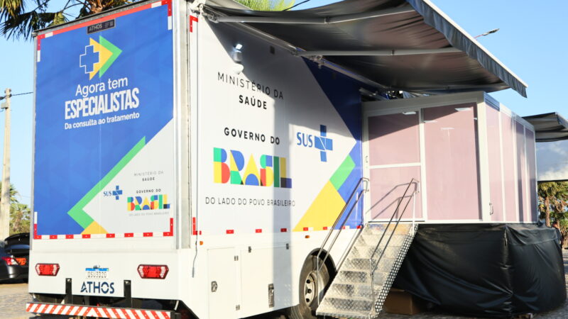 Carretas da saúde da mulher do Agora Tem Especialistas levam exames e diagnósticos de câncer para municípios do Ceará