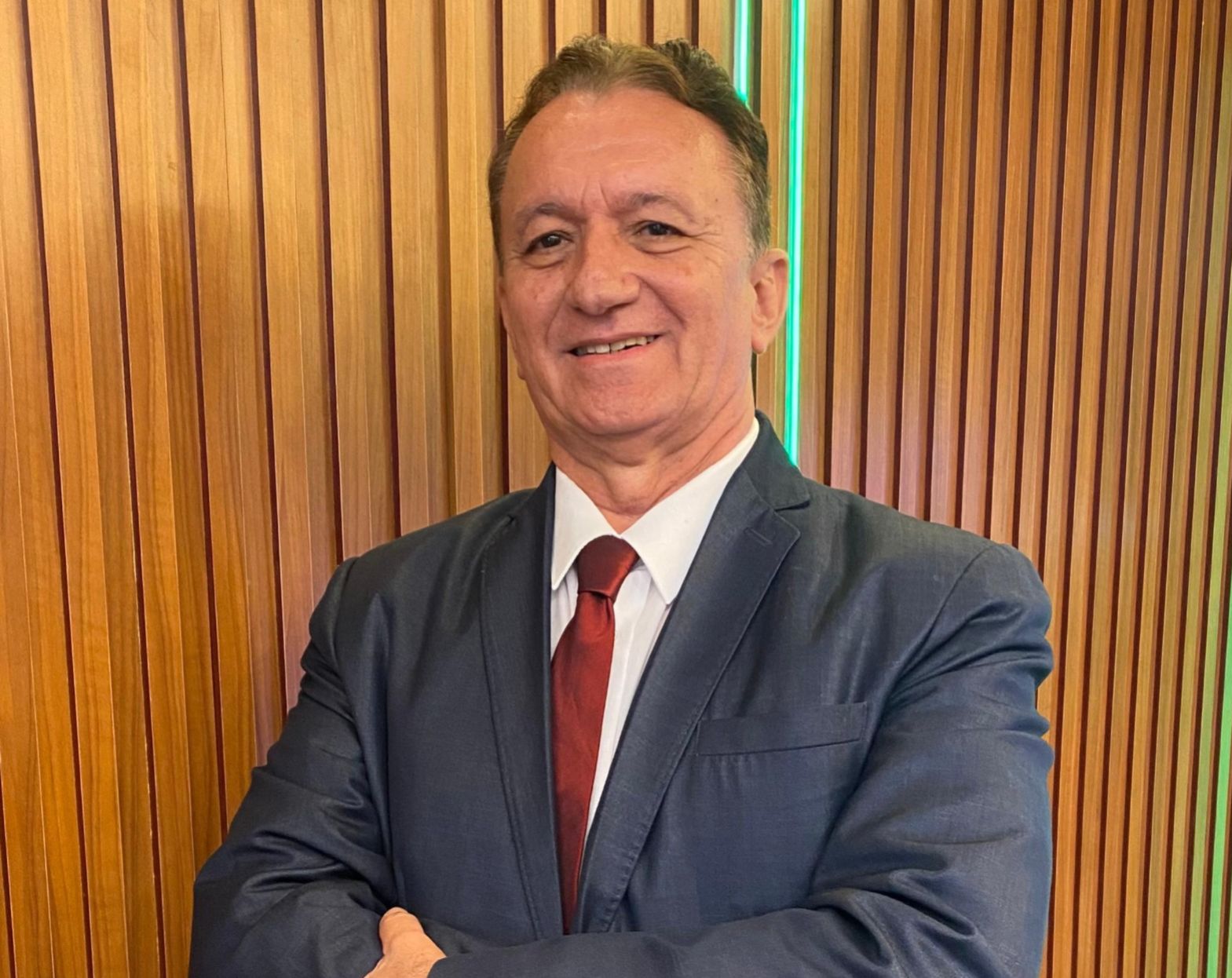 Jornalista Ferreira Aragão reforça grade da Band Ceará com novo programa