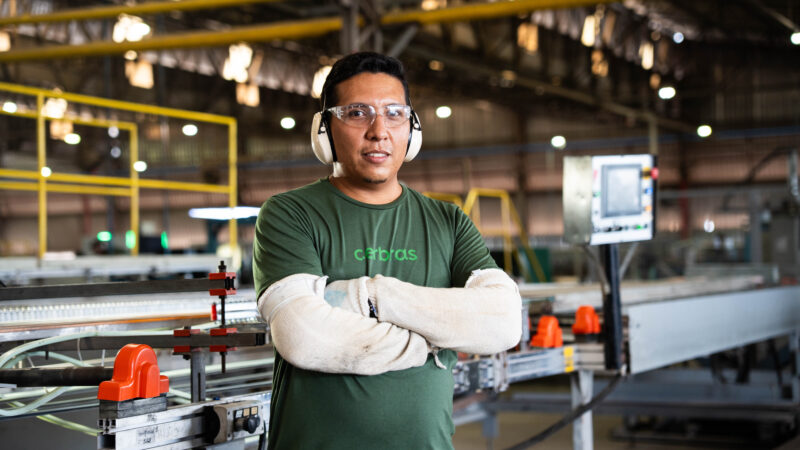 Cerbras realiza mutirão de emprego em Maracanaú com contratação imediata para auxiliar de produção