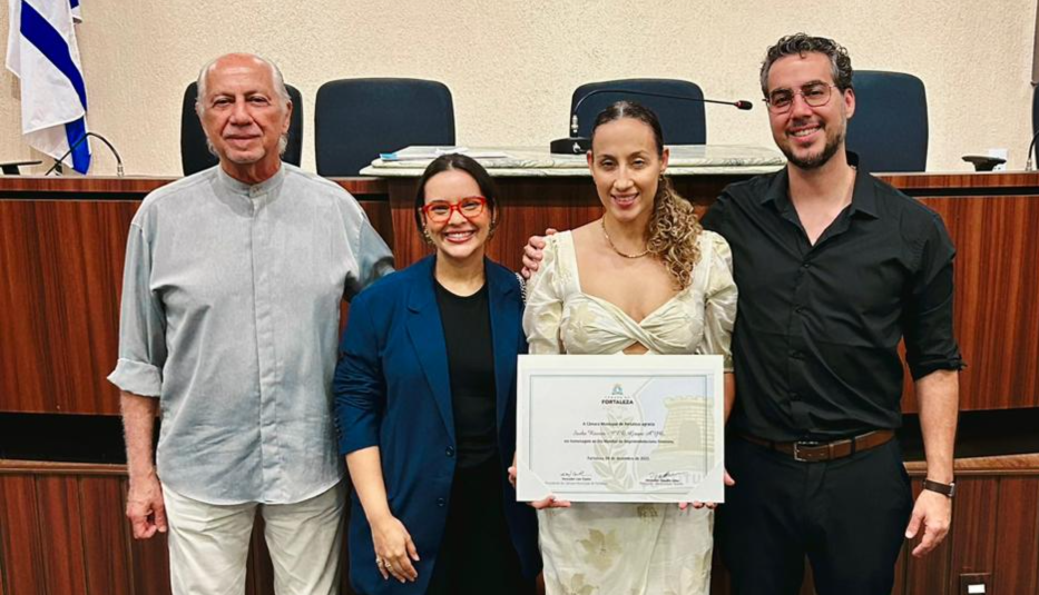Sasha Reeves é homenageada pela Câmara Municipal de Fortaleza em alusão ao Dia do Empreendedorismo Feminino
